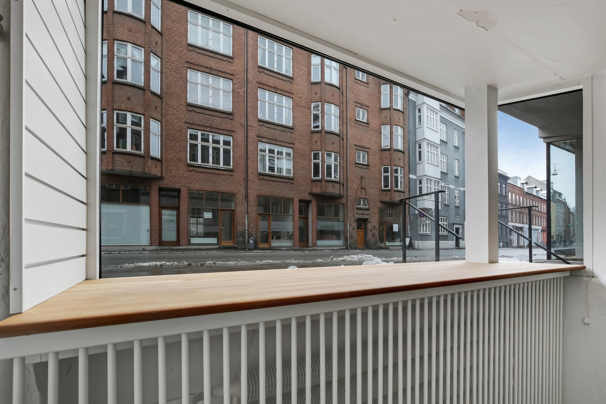 Nørre Allé 64, kld. th., 8000 Aarhus c - Billed